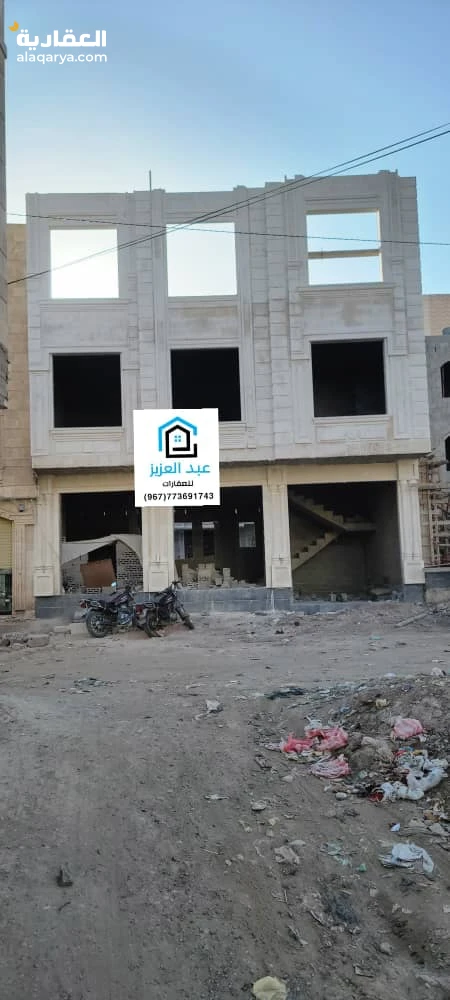 للبيع عماره في صنعاء  سعوان قريب مجمع التركي ومدرسة الراعي