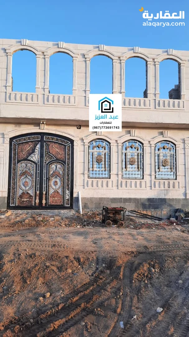 للبيع عماره حجر مسلح في صنعاء شارع زايد امام مصنع الفوزان للبلك