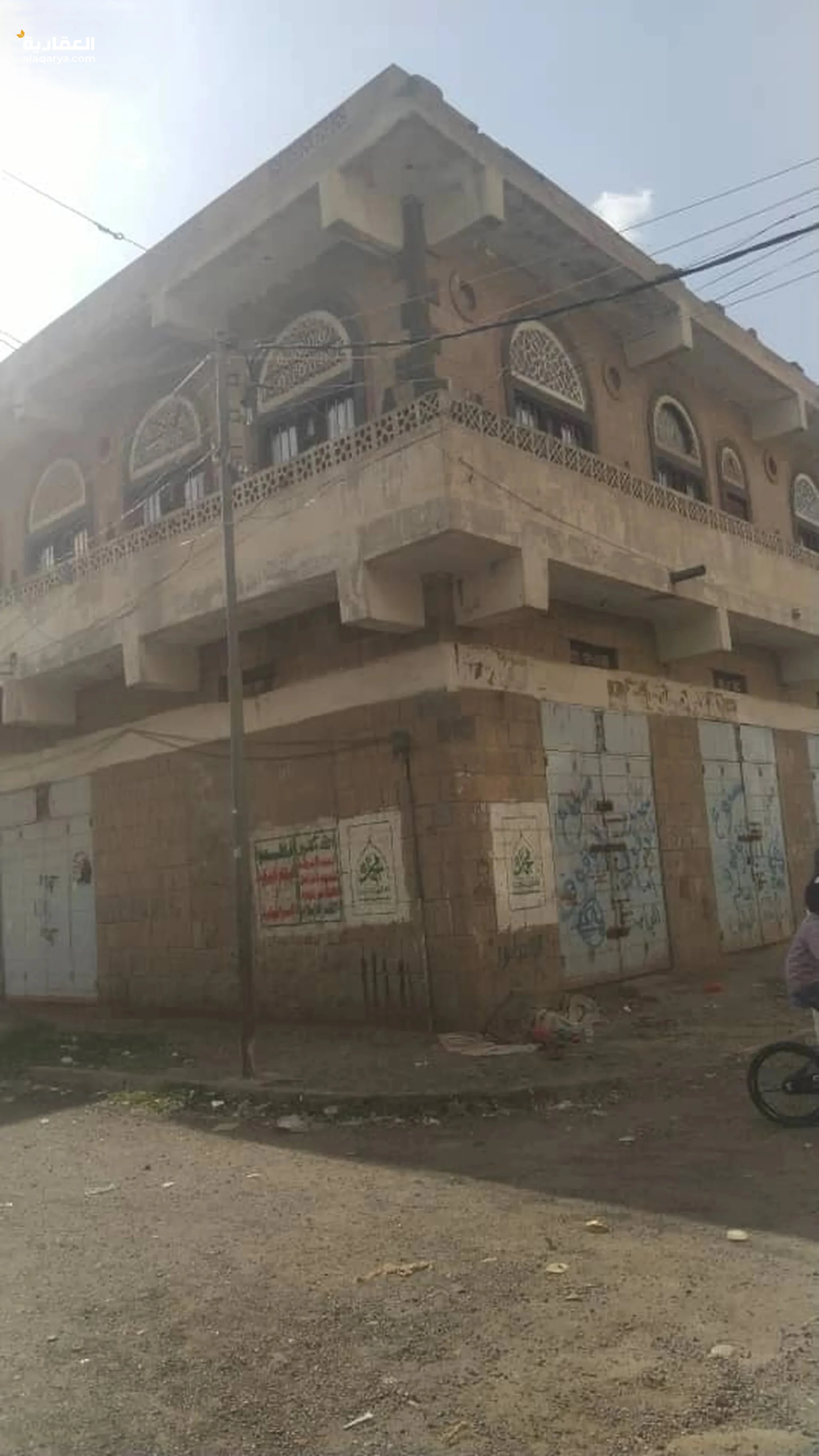#بيت دورين ونص دور قريب شارع تعز حر
