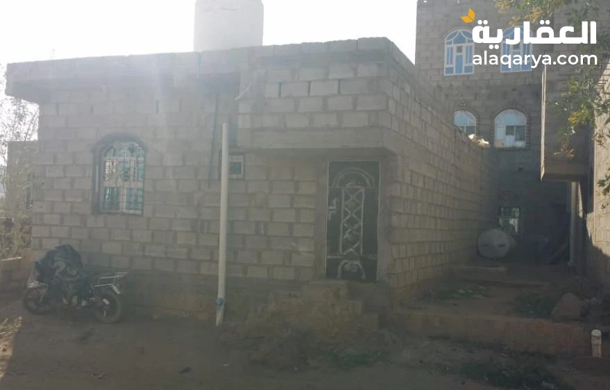 بيت للبيع ب12مليون مسلح شارع8في جدر