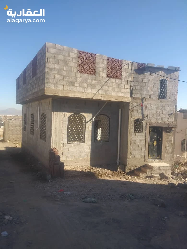 بيت مسلح في لبنتين حر مخطط معمد صنعاء بسعر عرطة