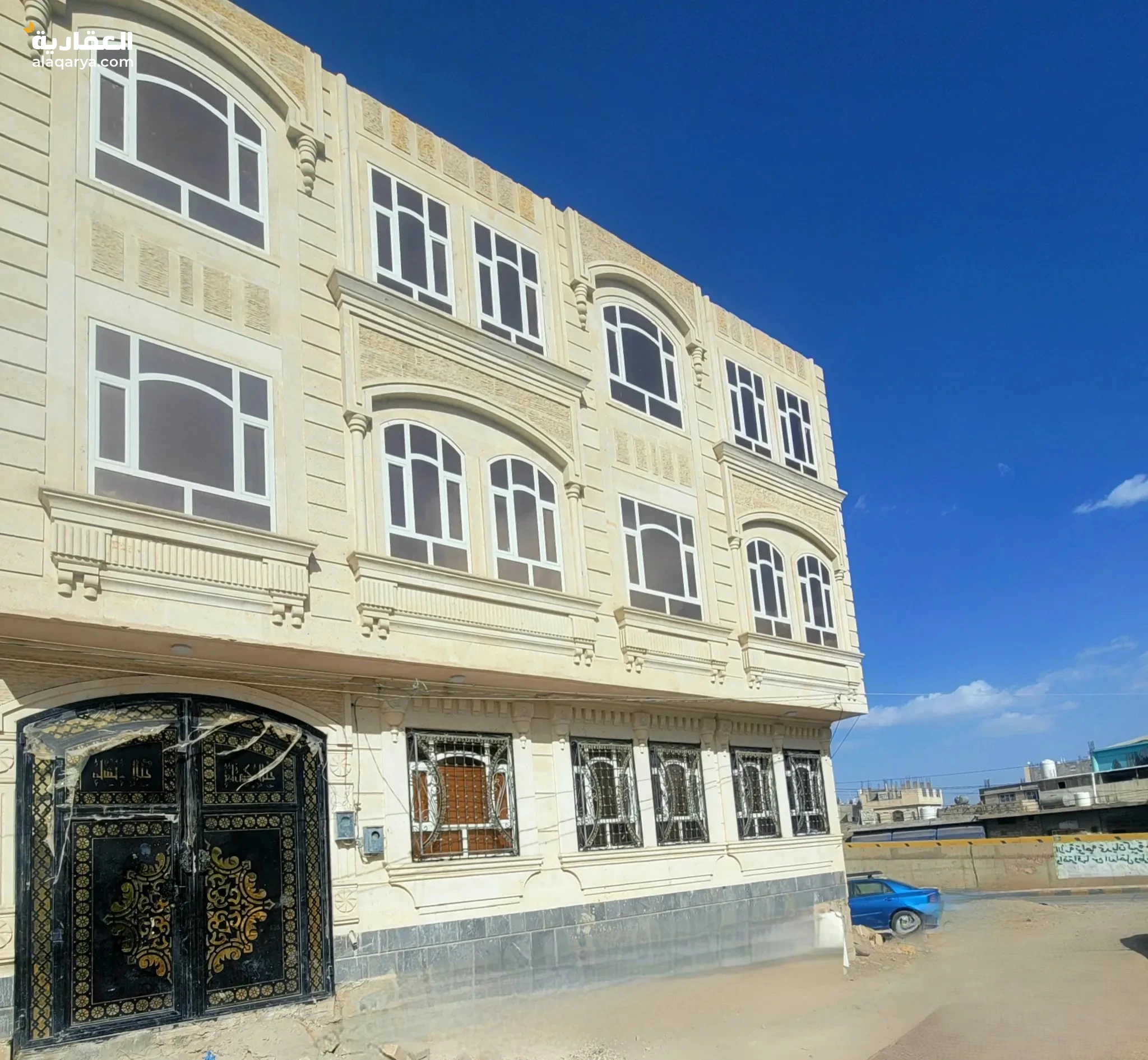 #عمارة تجارية وسكنية راقية للبيع