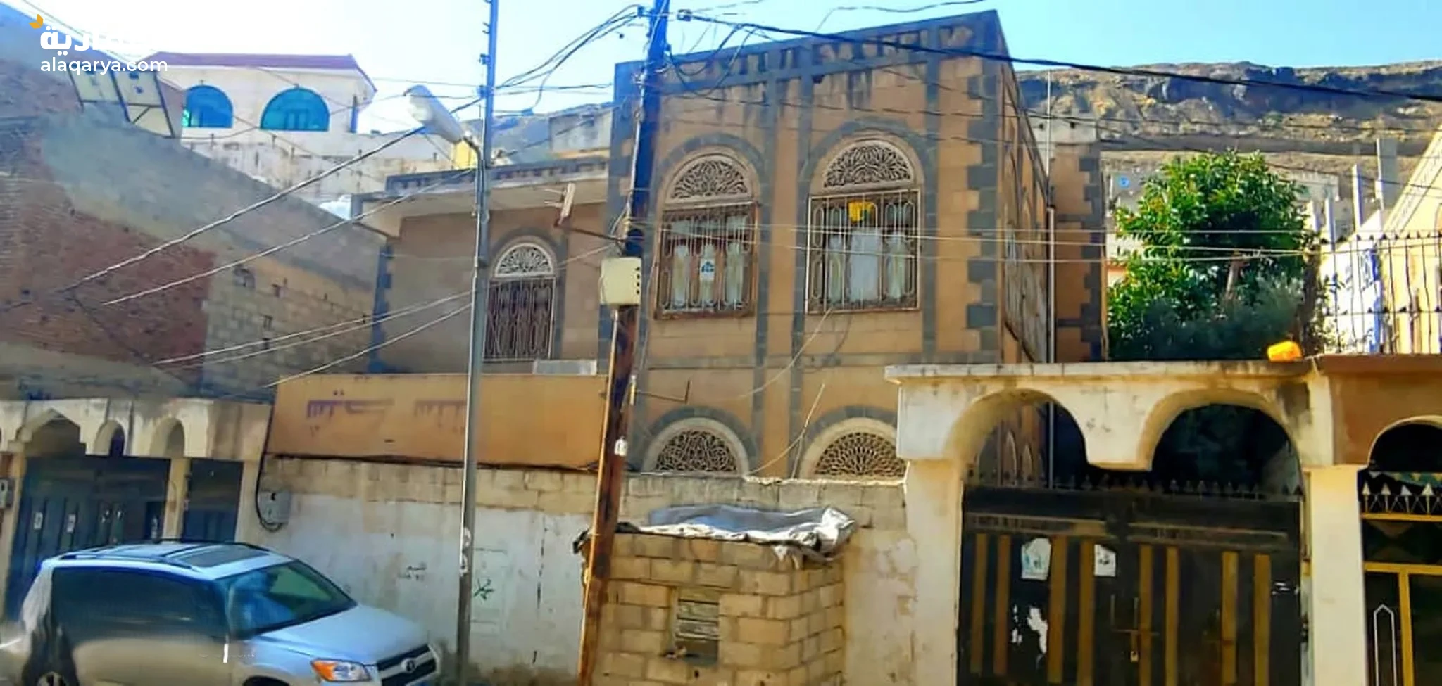 #للبيع فلة دورين المساحه ثمان لبن الموقع حدة خلف جامعه الملكه اروى الشارع 8 متر السعر 120,000,000