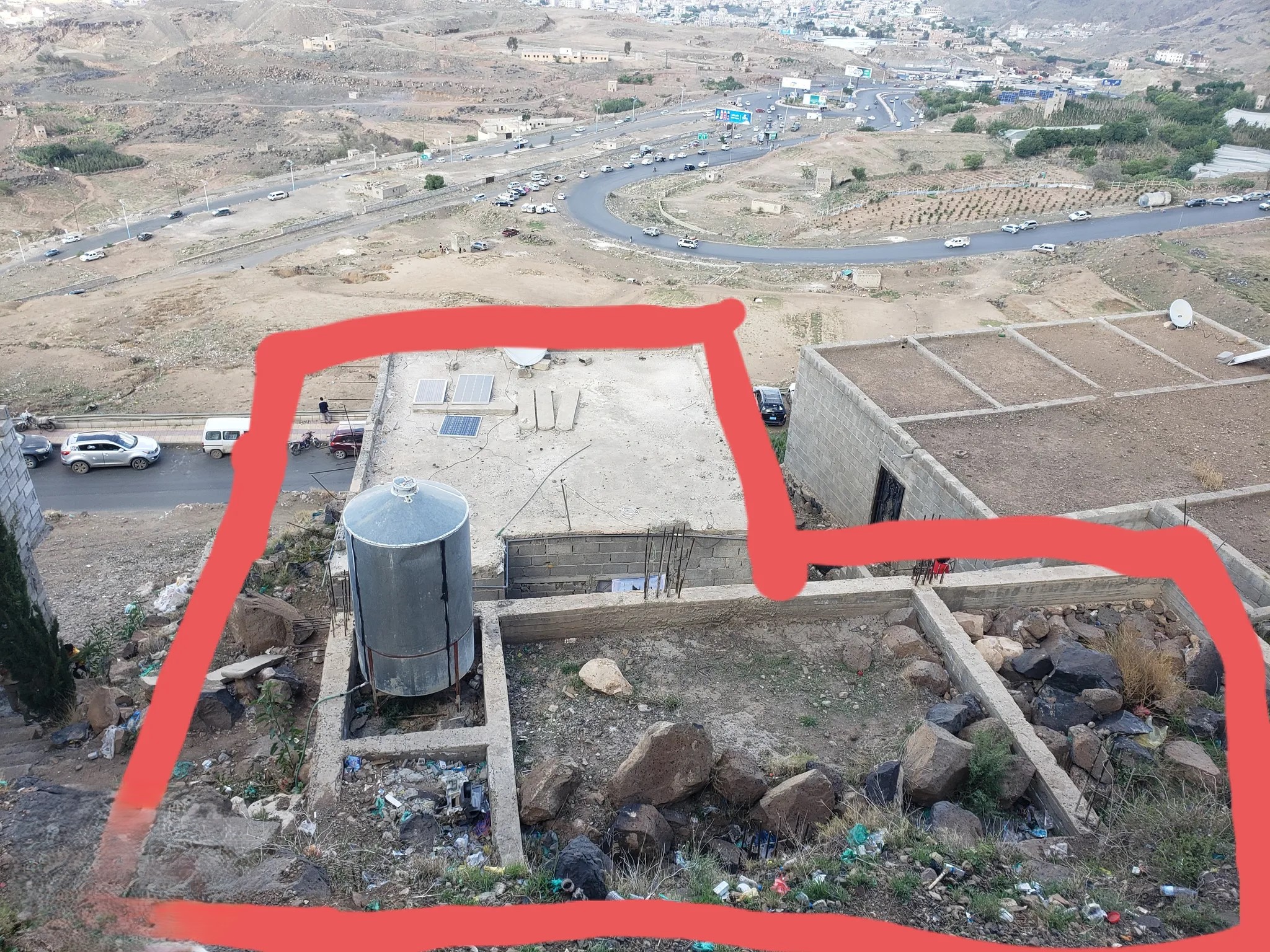 #بيت شعبي في عصر خط النزول علئ الازفلت.