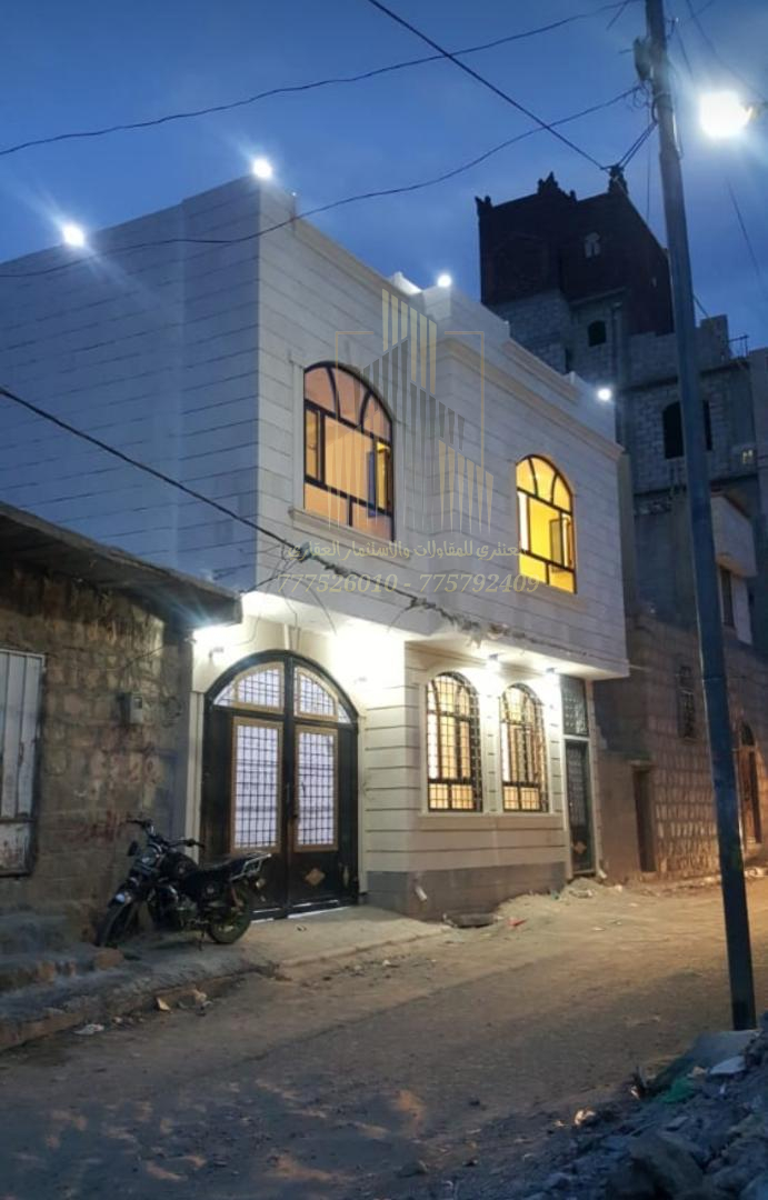 عمارة سكنية دورين بنظام فلة سوبر لوكس.