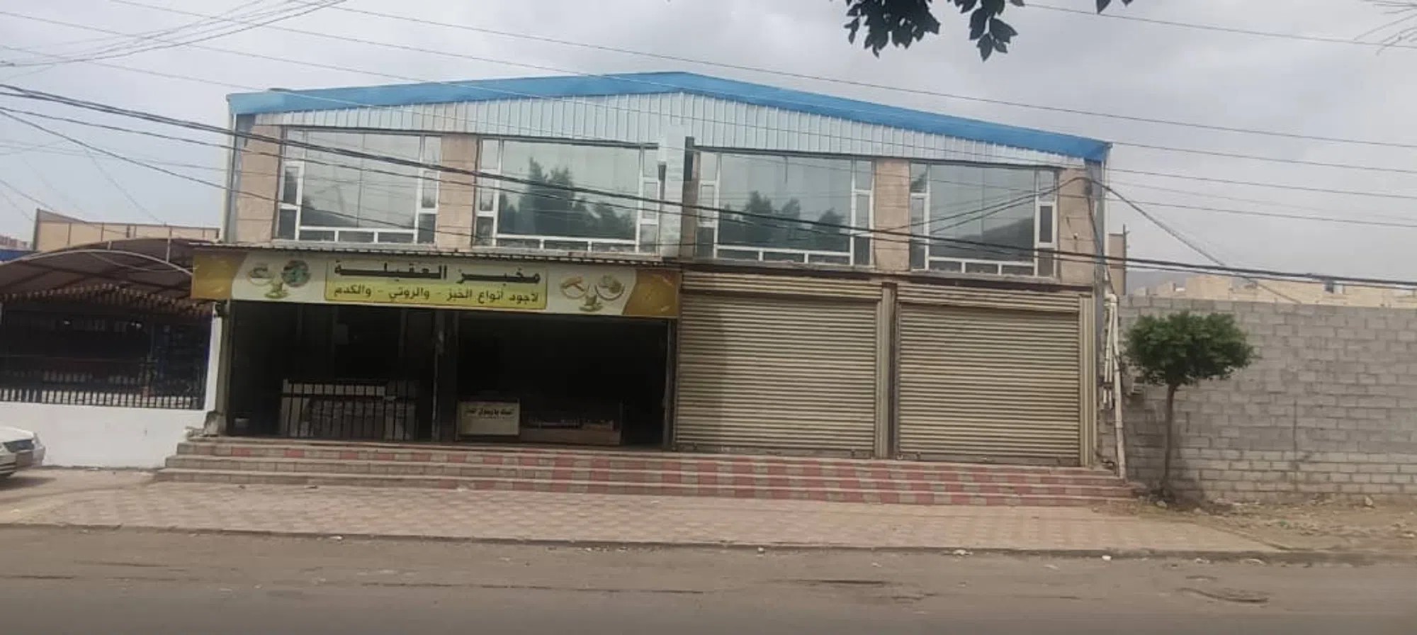#محلين للايجار دورين في خط متحرك وبسعر مناسب للتواصل على رقم 778866230.