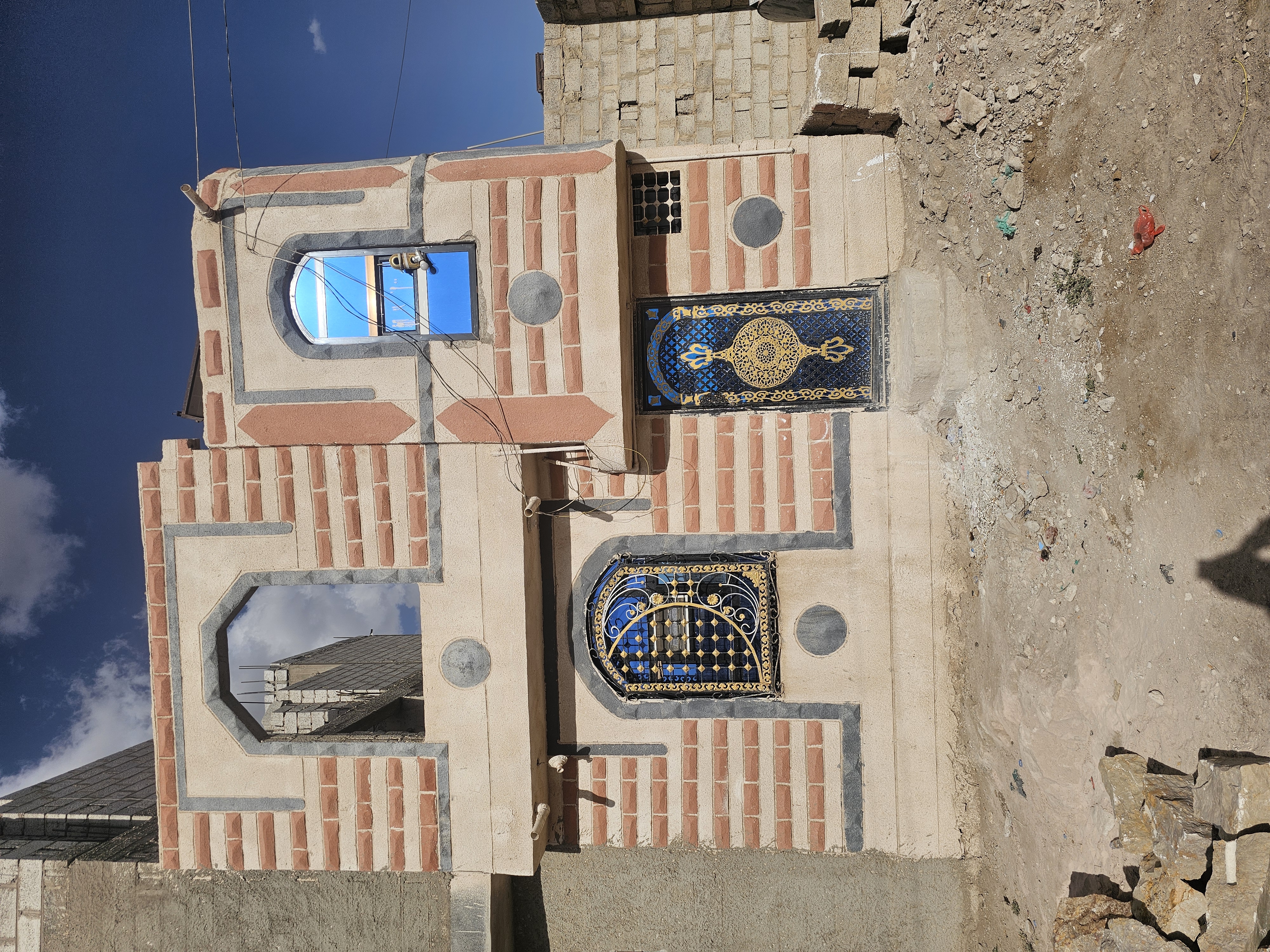 لأصحاب الدخل المحدود
