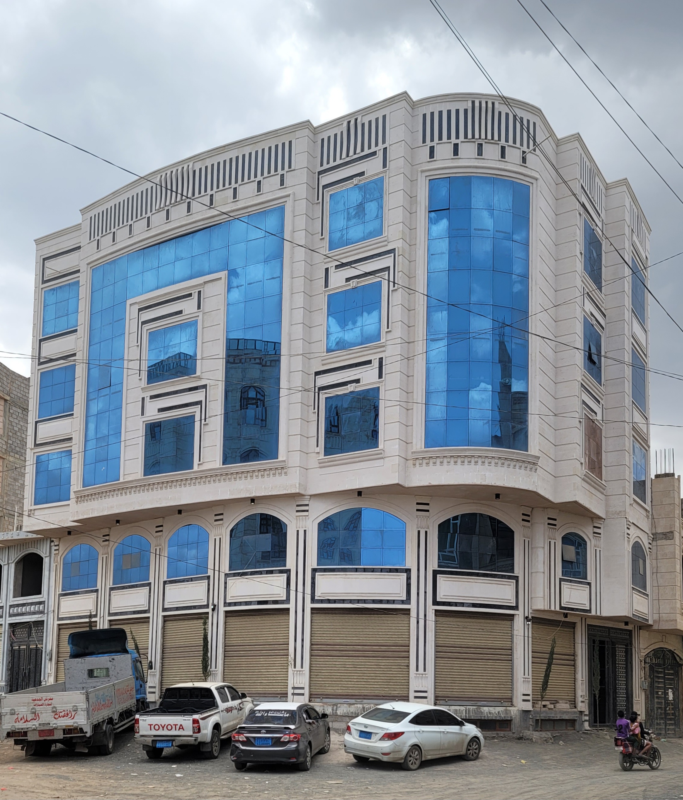 عماره دورين للبيع70مليون